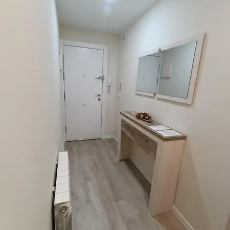 Vut Montse Apartment *